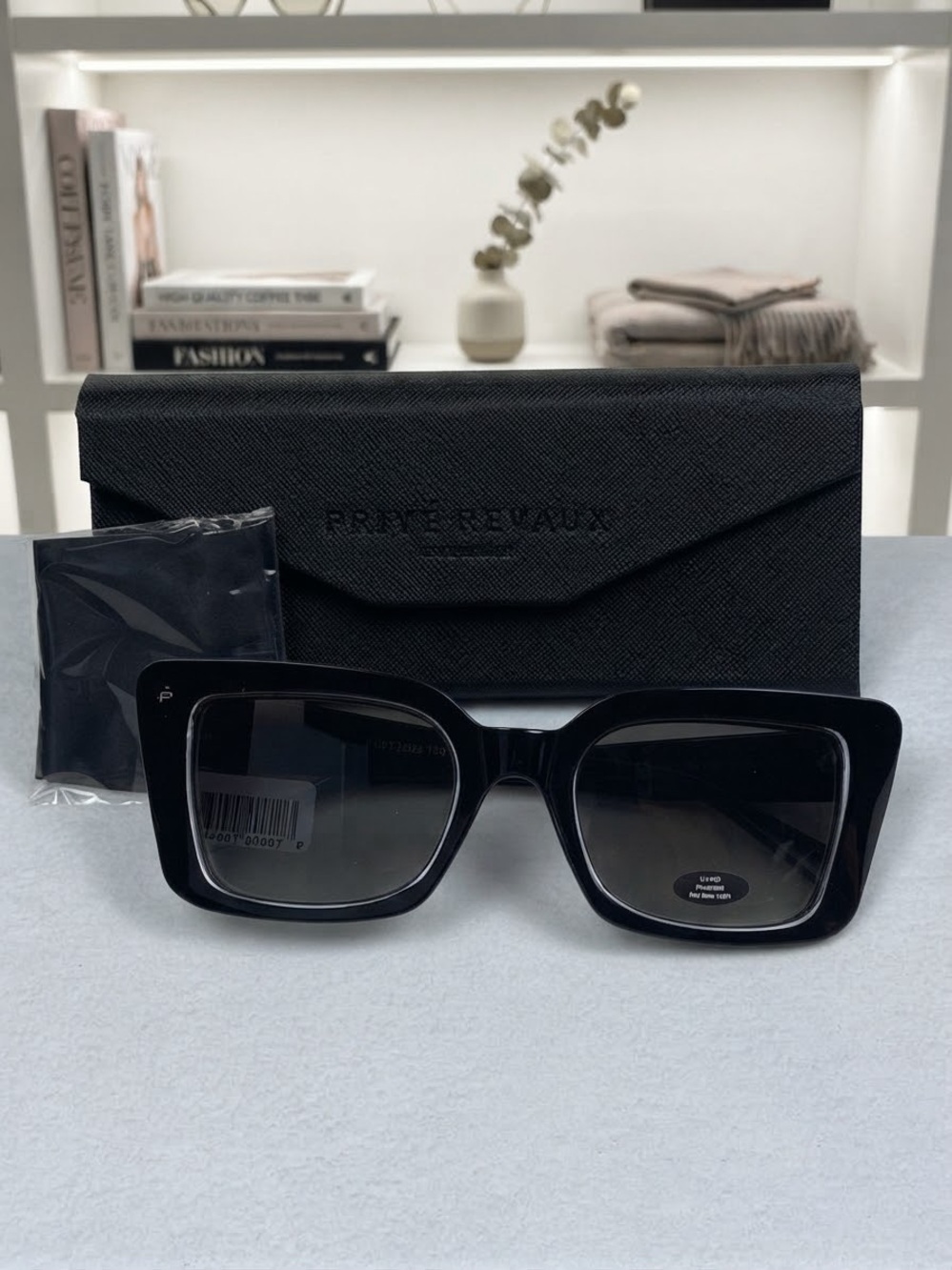 NWT Privé Revaux Buena Vista Black Polarized Sunglasses with Case Women’s